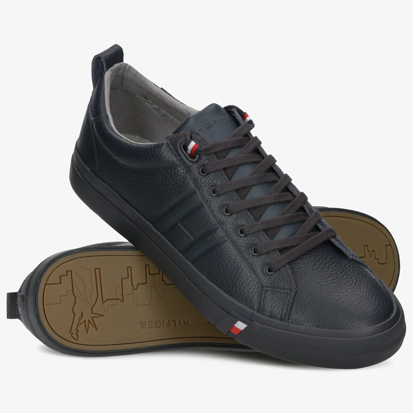Męskie trampki TOMMY HILFIGER PREMIUM WINTER VULCANIZED fm0fm02373403 kolor granatowy