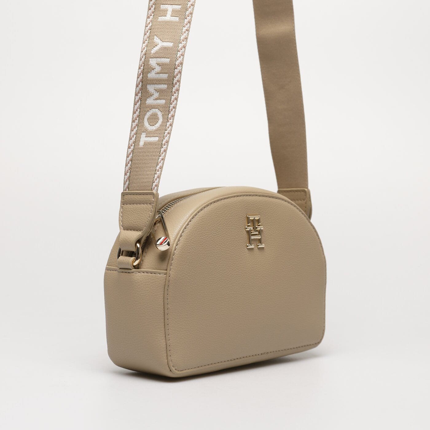 Damska torebka TOMMY HILFIGER TOREBKA TOMMY LIFE HALF MOON CAMERA BAG aw0aw14471aeg kolor beżowy