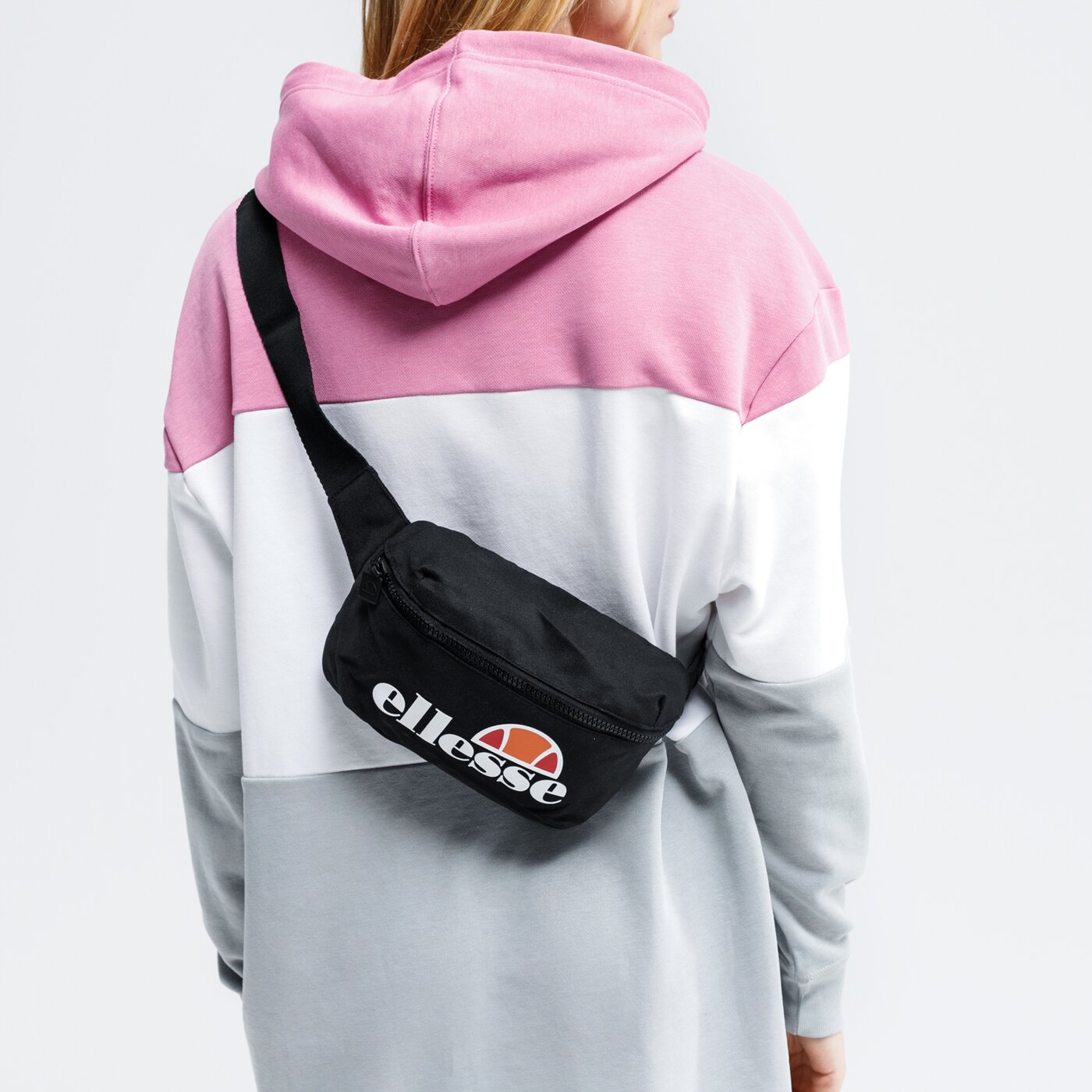 Damska nerka / saszetka ELLESSE NERKA ROSCA BLK saay0593011 kolor czarny