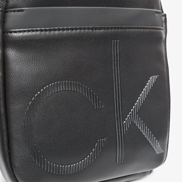 CALVIN KLEIN TORBA CK UP MINI REPORTER k50k504804bds kolor czarny