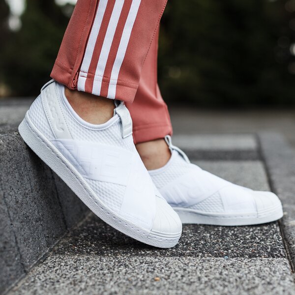 Damskie sneakersy (buty) ADIDAS SUPERSTAR SLIPON W cq2381 kolor biały