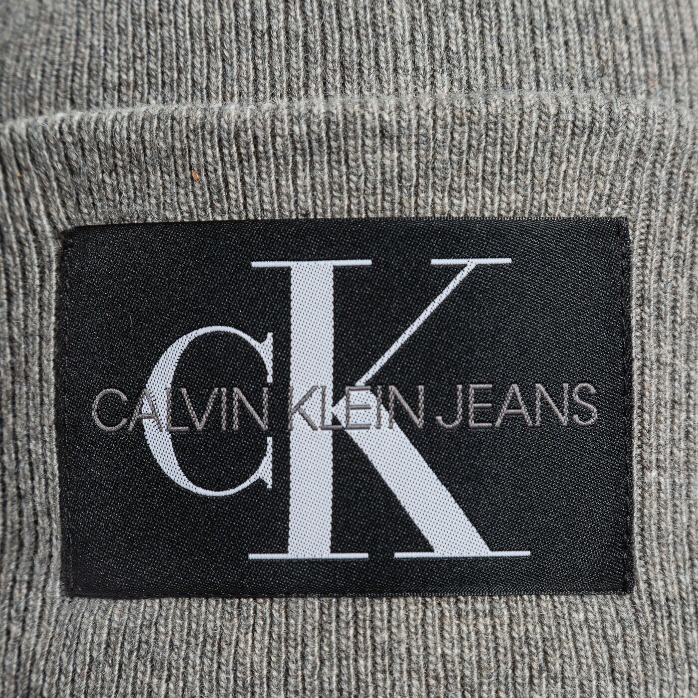 Damska czapka zimowa CALVIN KLEIN CZAPKA MONOLOGO PATCH k50k506246pqy kolor szary