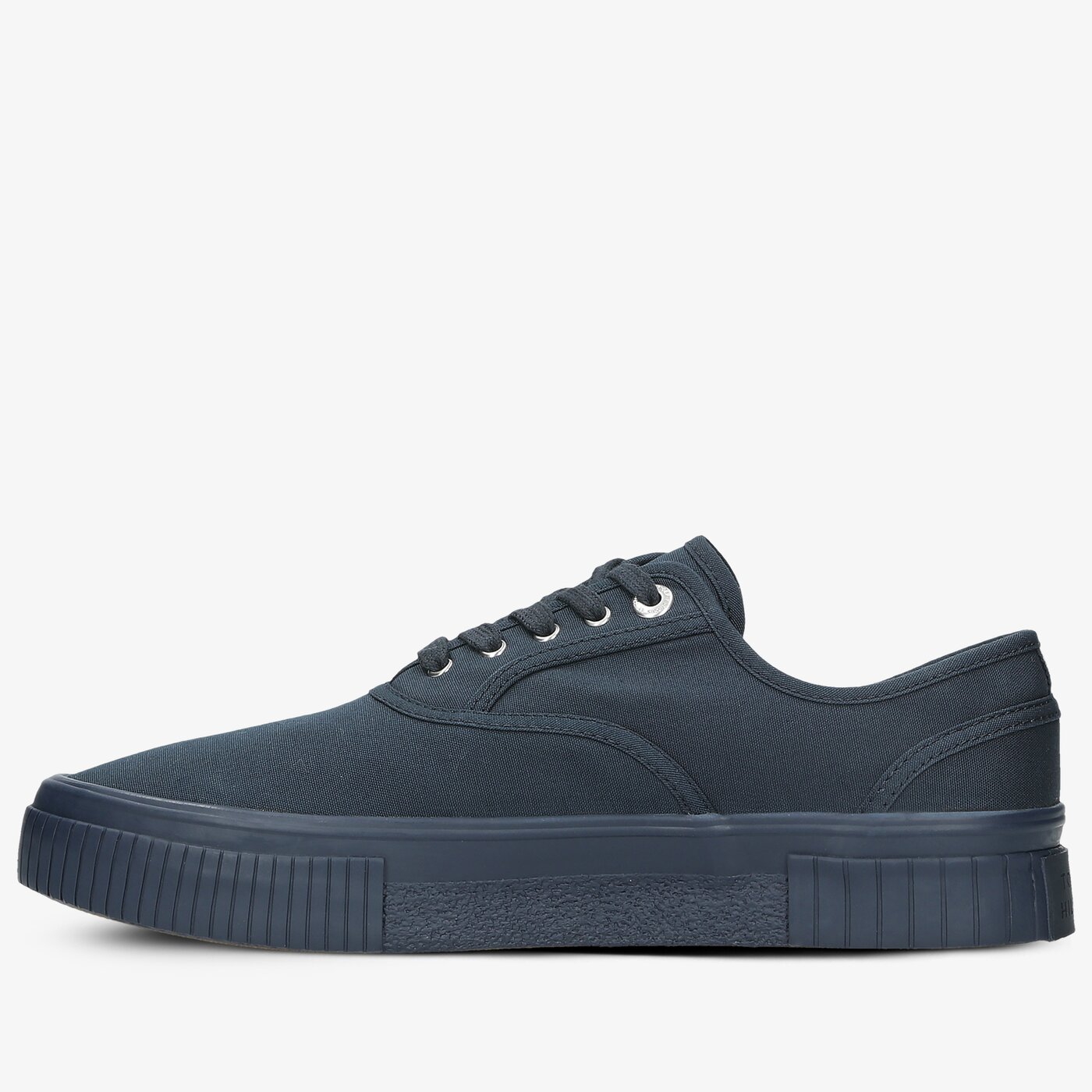 Męskie trampki TOMMY HILFIGER ELEVATED SEASONAL VULC TEXTILE fm0fm03434dw5 kolor granatowy