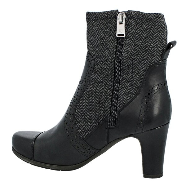 Damskie botki / sztyblety ROCKPORT TM75MMH BROGUE BOOTIE a11733 kolor czarny