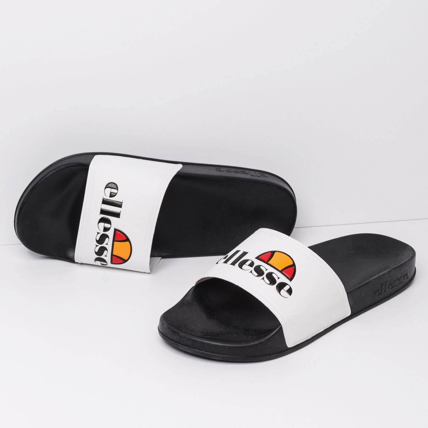 Męskie klapki ELLESSE FILIPPO 610390 kolor czarny