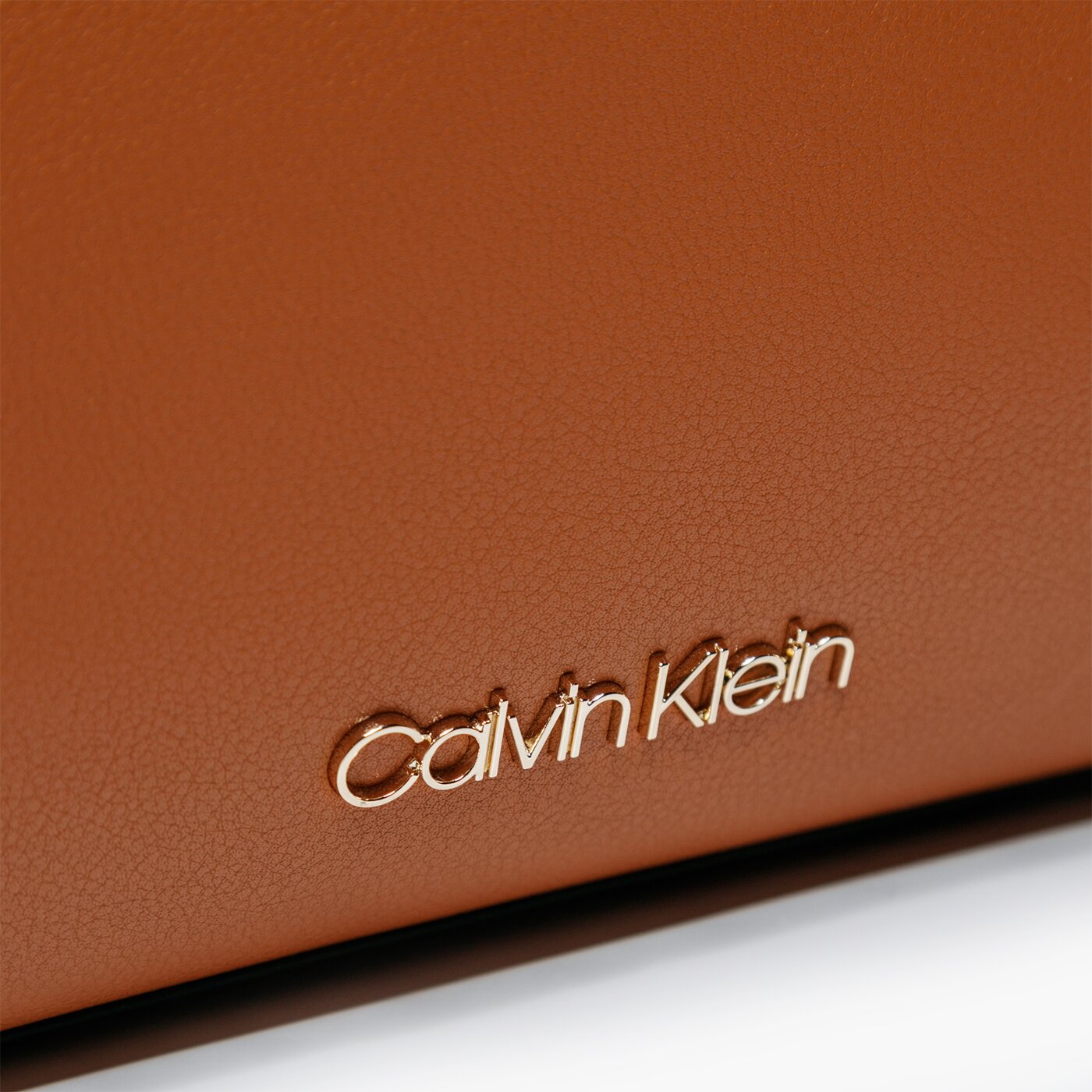 Damska torebka CALVIN KLEIN TOREBKA SHOPPER MD k60k607802gc9 kolor brązowy