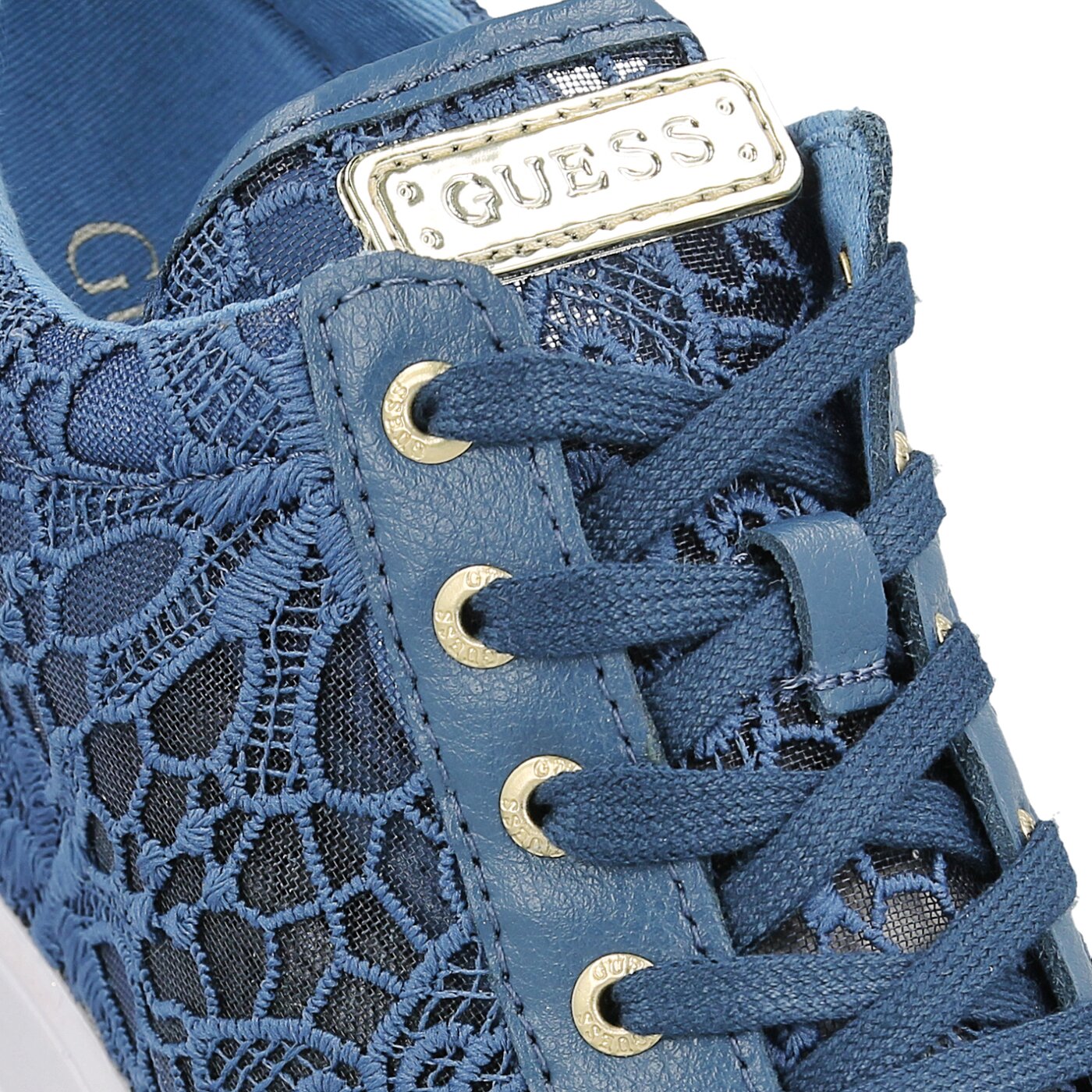 Damskie trampki GUESS FINNA flfin1lac12blue kolor niebieski