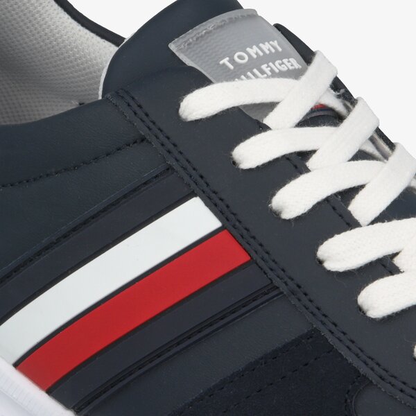 Męskie sneakersy (buty) TOMMY HILFIGER MODERN CORPORATE LEATHER RUNNER fm0fm02662dw5 kolor granatowy