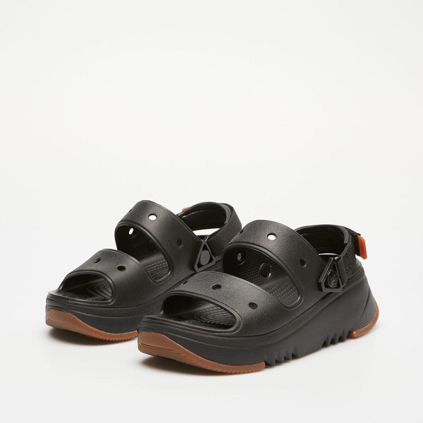 Damskie sandały CROCS HIKER XSCAPE SANDAL 208181001 kolor czarny