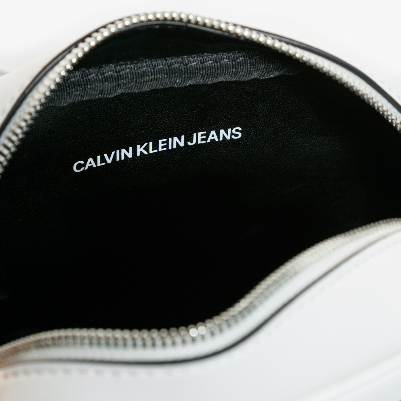 Damska torebka CALVIN KLEIN TOREBKA CAMERA BAG k60k606854yaf kolor multicolor