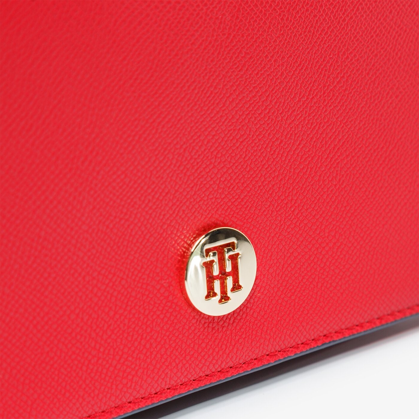 Damska torebka TOMMY HILFIGER TOREBKA HONEY FLAP CROSSOVER aw0aw07943xaf kolor czerwony