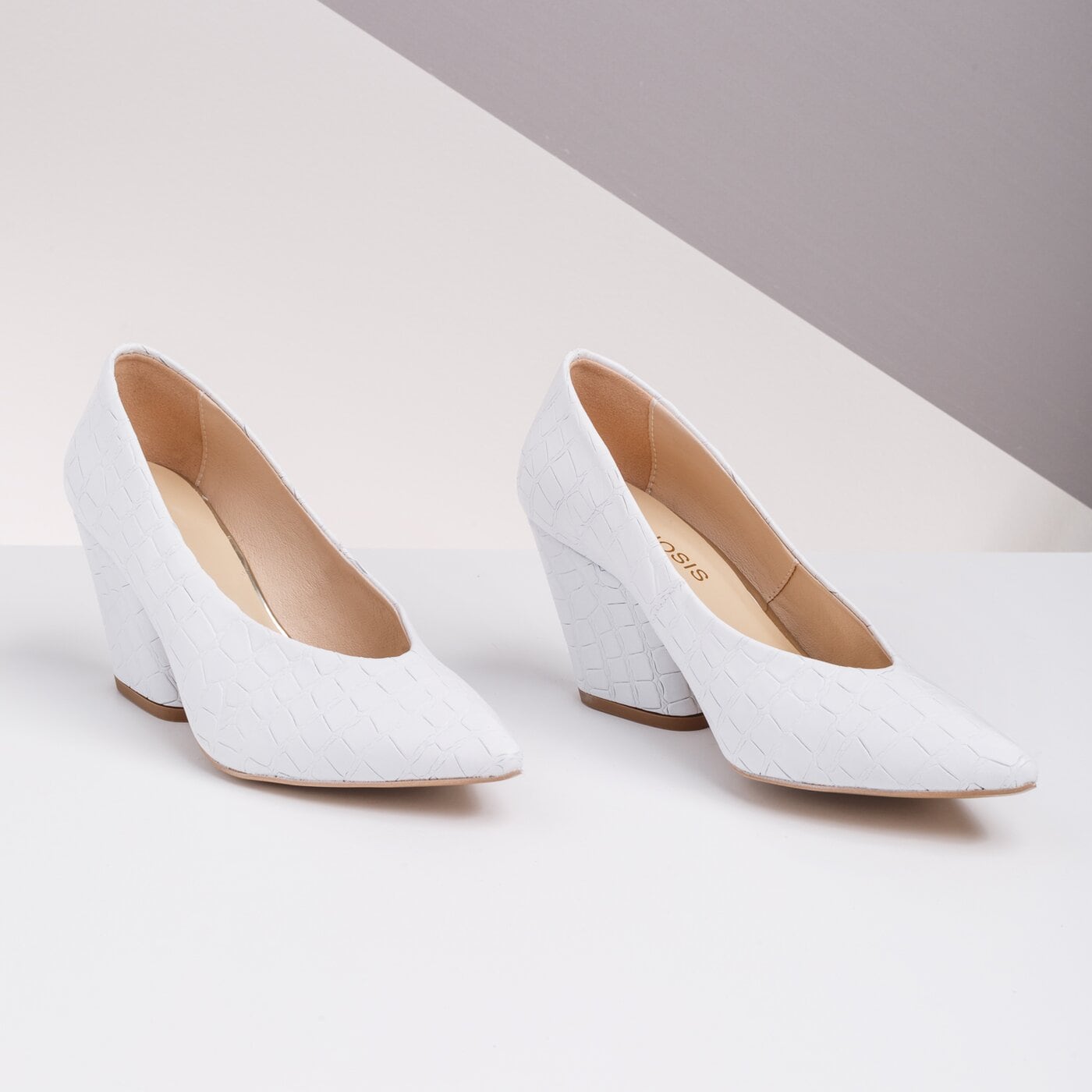 Damskie szpilki / czółenka SYMBIOSIS LOLITA  sywc120001 kolor biały