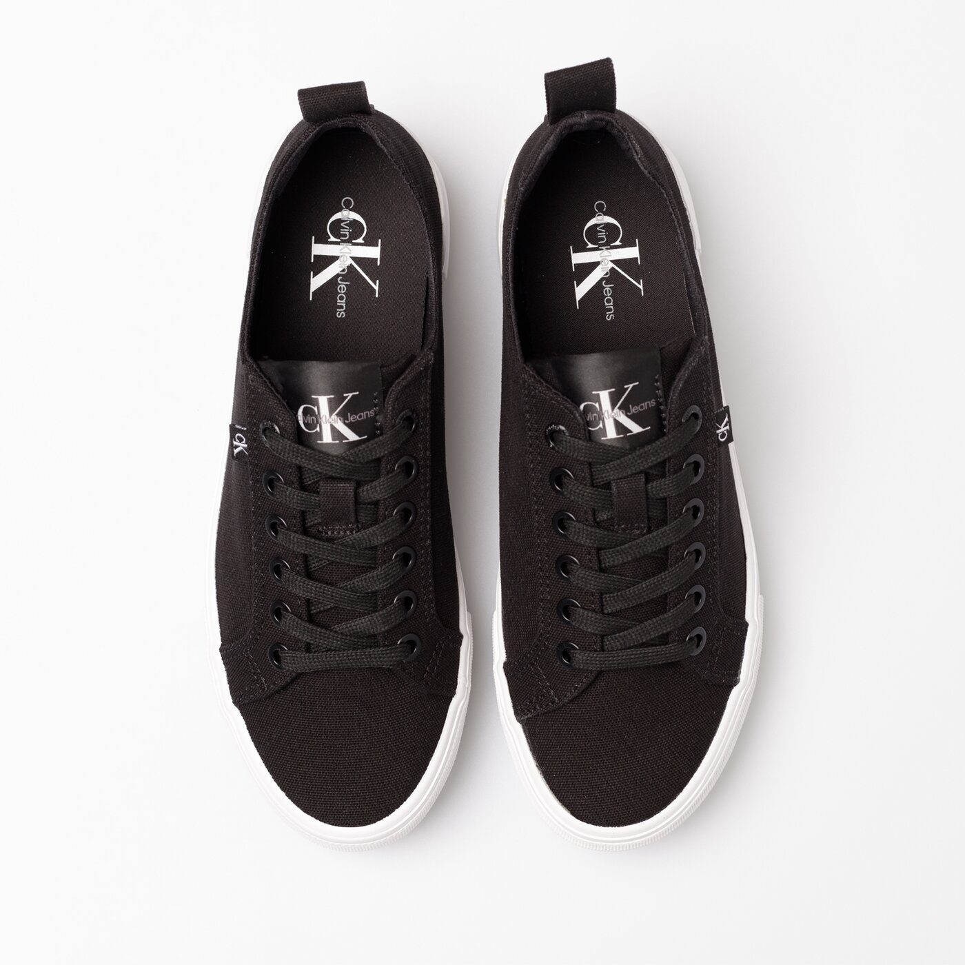 Damskie trampki CALVIN KLEIN VULCANIZED FLATFORM BOLD LACEUP yw0yw00702bds kolor czarny