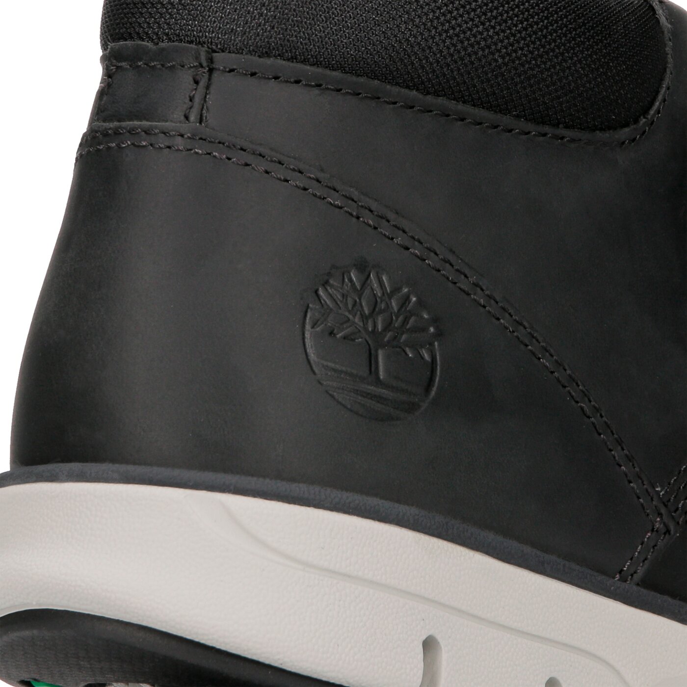 Męskie buty za kostkę TIMBERLAND BRADSTREET CHUKKA LEATHER ca1src kolor czarny