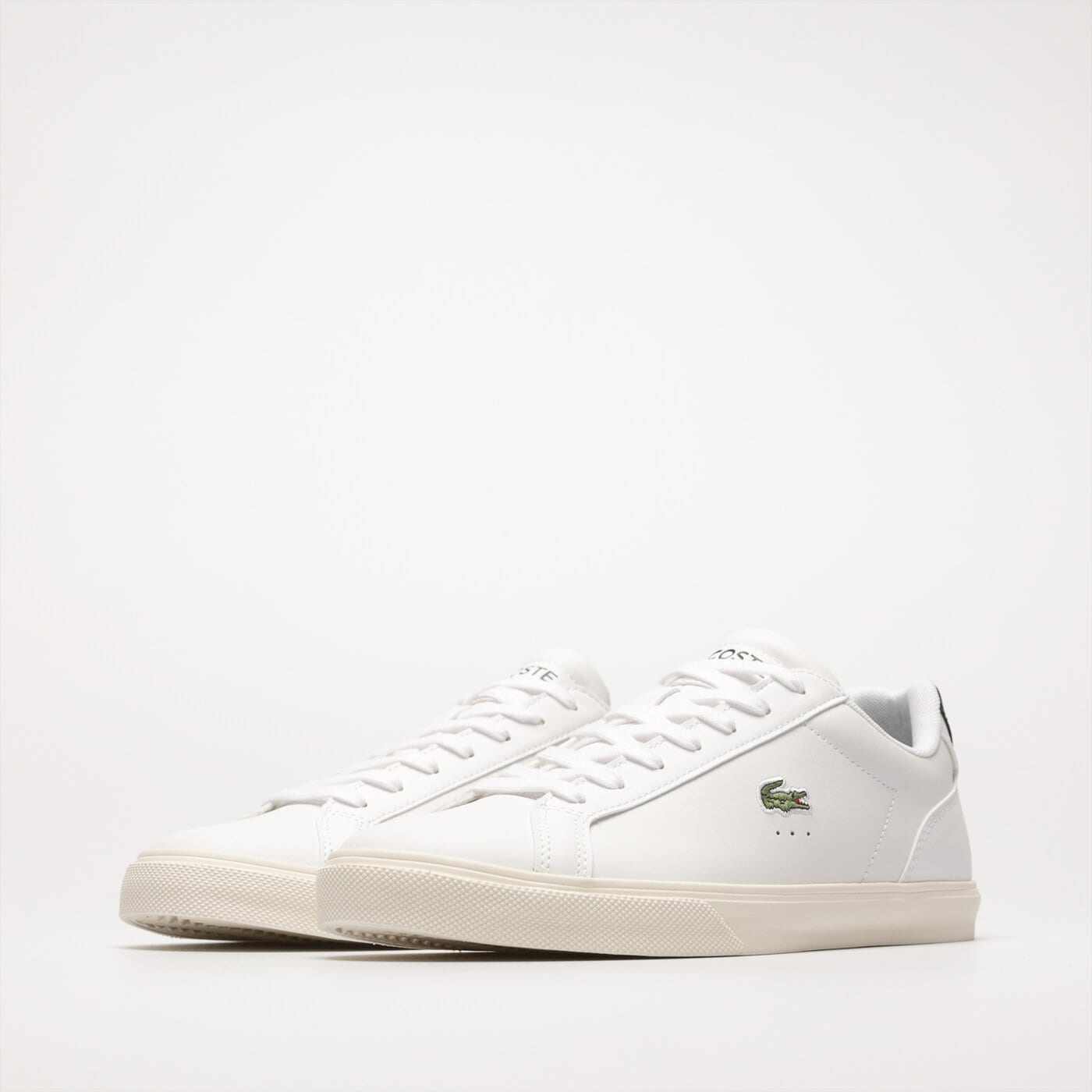 lacoste lerond trainers white