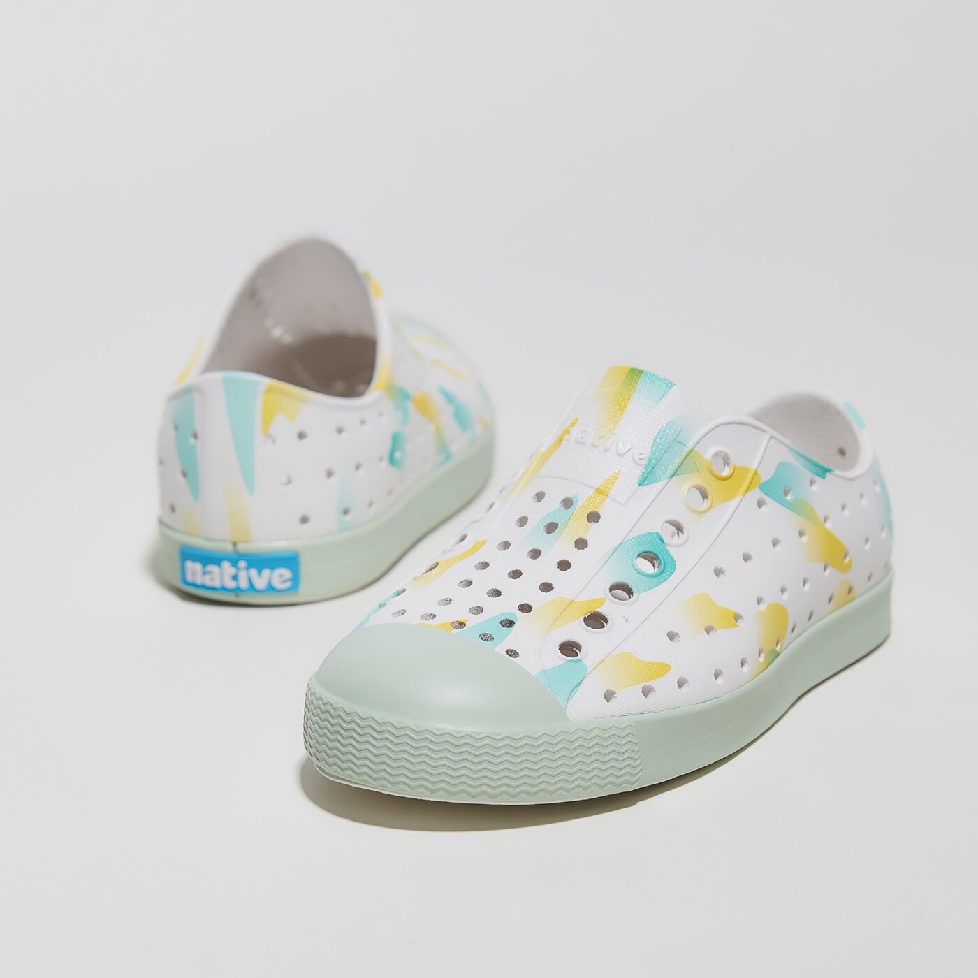 Dziecięce trampki NATIVE JEFFERSON PRINT CHILD 13100101-8962 kolor biały