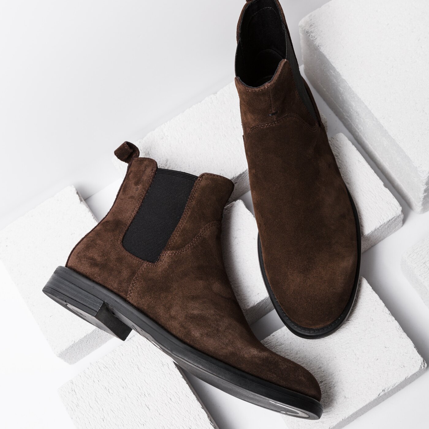 Damskie botki / sztyblety VAGABOND AMINA SUEDE JAVA 420384031 kolor brązowy