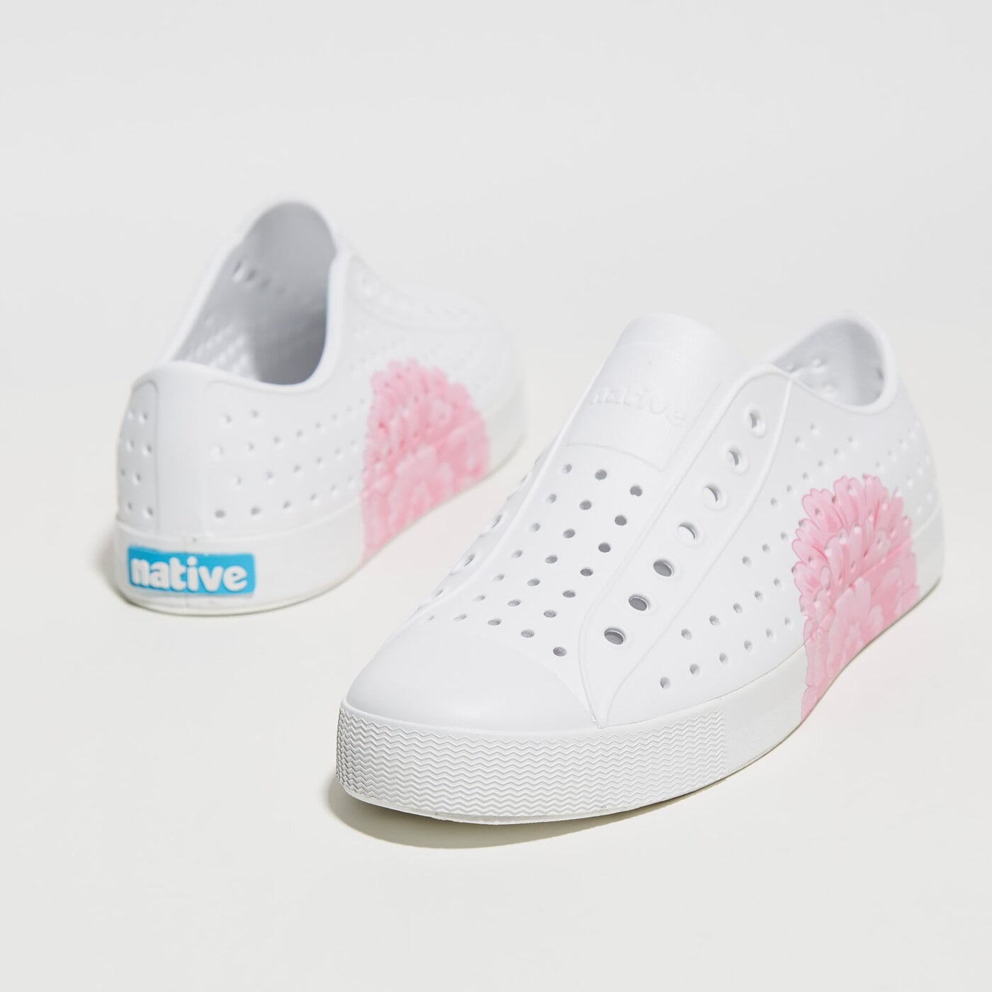 Damskie trampki NATIVE JEFFERSON PRINT 11100101-8966 kolor biały