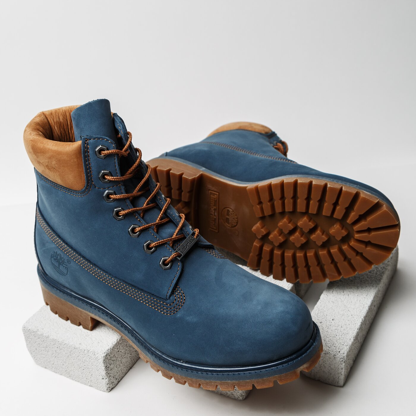 Męskie buty za kostkę TIMBERLAND PREMIUM 6 INCH BOOT  ca1lu4 kolor granatowy