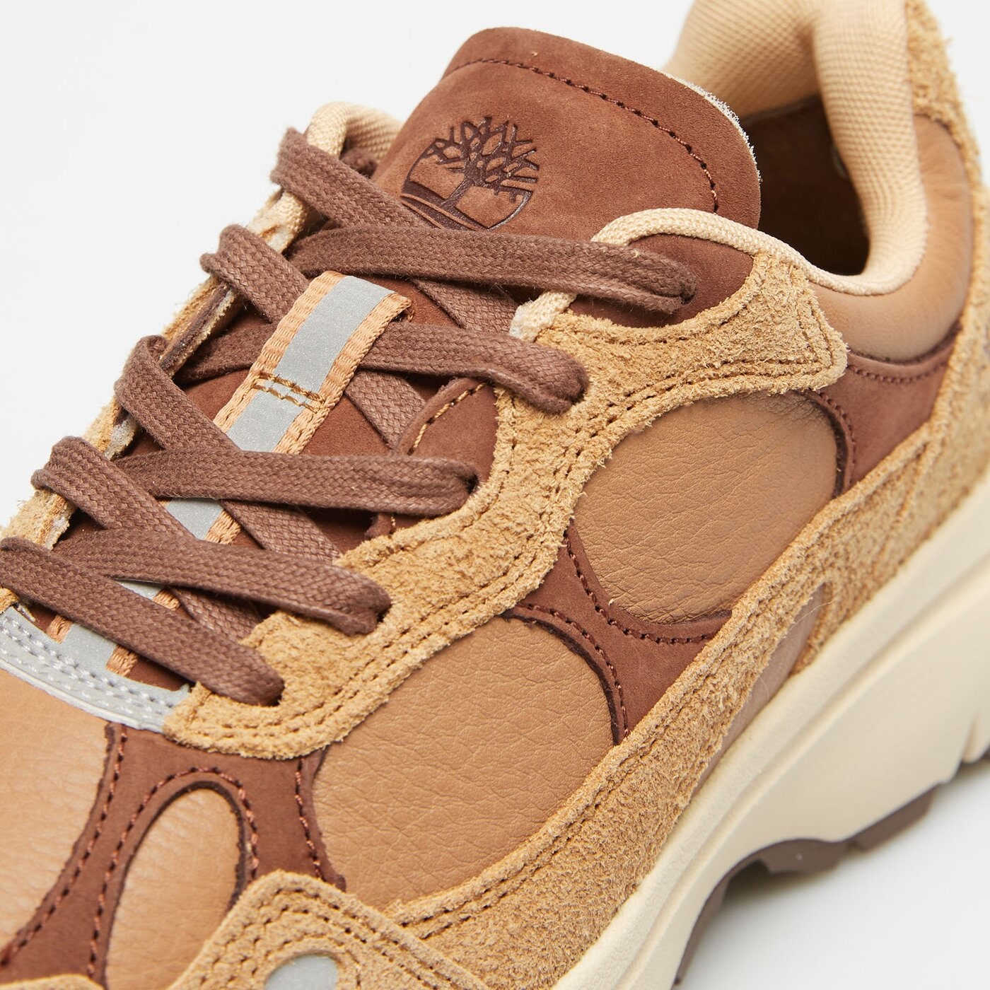 Damskie sneakersy (buty) TIMBERLAND HAZEL LANE LOW LACE UP SNEAKER tb0a42x8em41 kolor brązowy