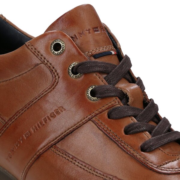 Męskie półbuty TOMMY HILFIGER G2285AVIN 1A fm56821575906 kolor brązowy