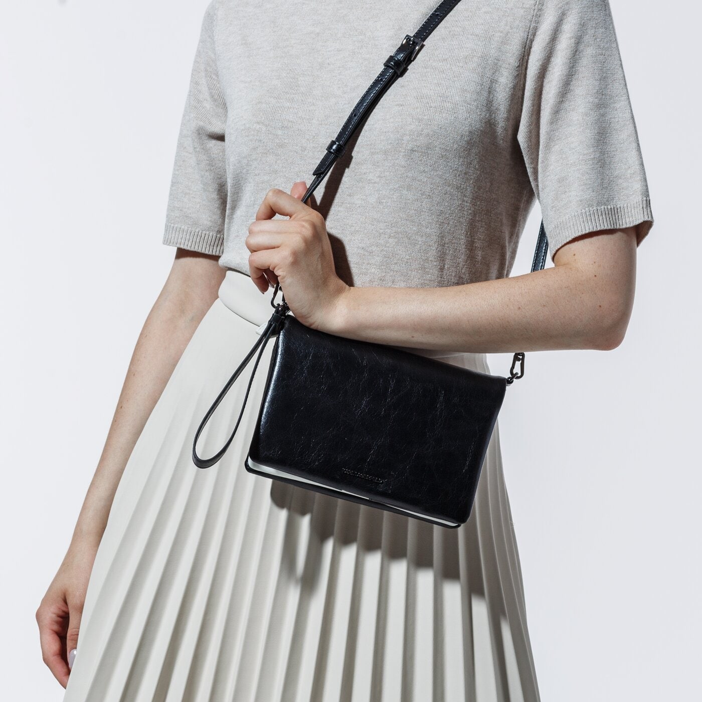 Damska torebka KARL LAGERFELD TOREBKA BAUHAUS TRIPLE 201w3233998 kolor czarny