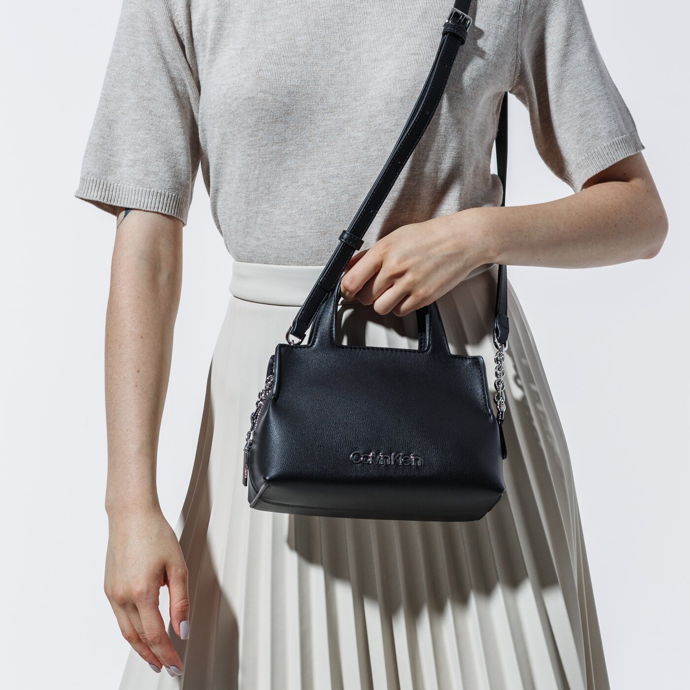 calvin klein neat tote