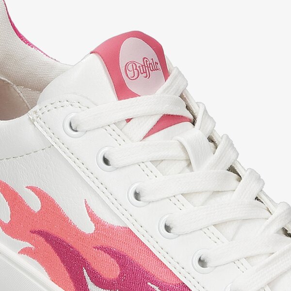 Damskie sneakersy (buty) BUFFALO PAIRED FLAMES 1630479 kolor biały