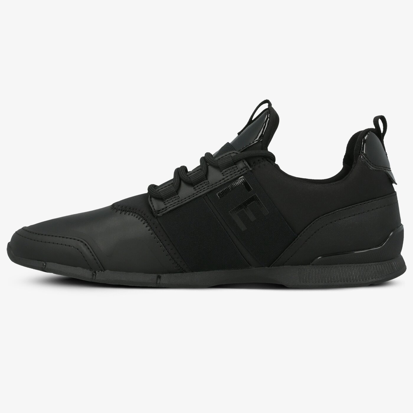 Męskie sneakersy (buty) LACOSTE MENERVA ELITE 120 2 CMA 739cma001002h kolor czarny