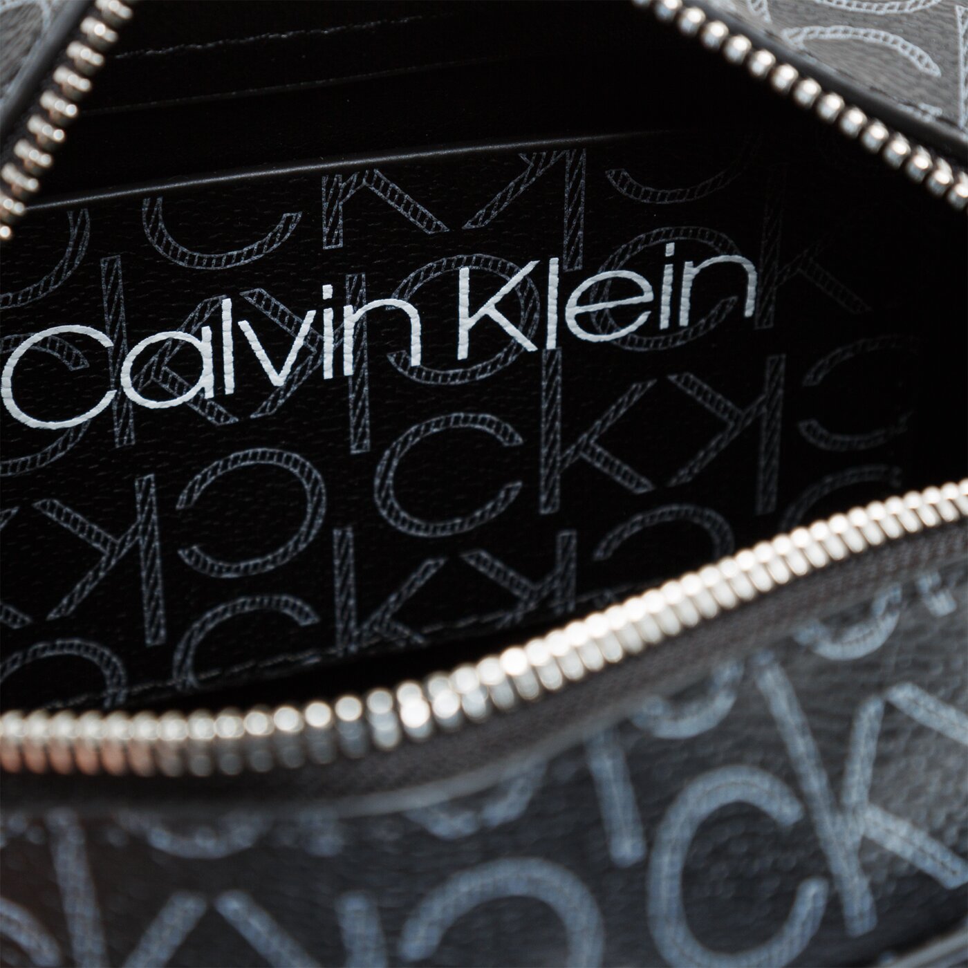 Damska torebka CALVIN KLEIN TOREBKA MONO CAMERABAG k60k6065660gj kolor multicolor