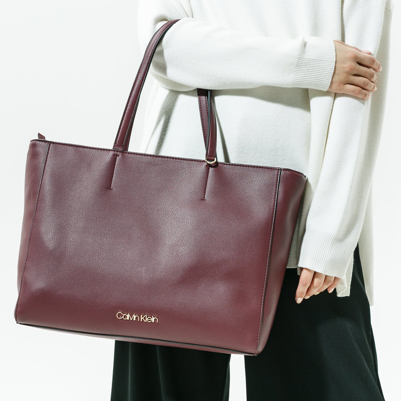 Damska torebka CALVIN KLEIN TOREBKA SHOPPER MD k60k607802gdu kolor bordowy