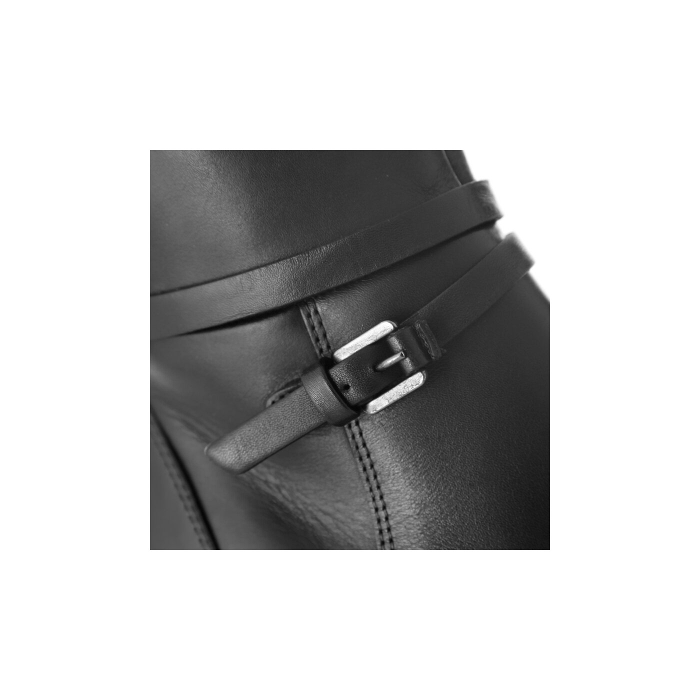 Damskie kozaki ECCO SCULPTURED 75 24267301001 kolor czarny