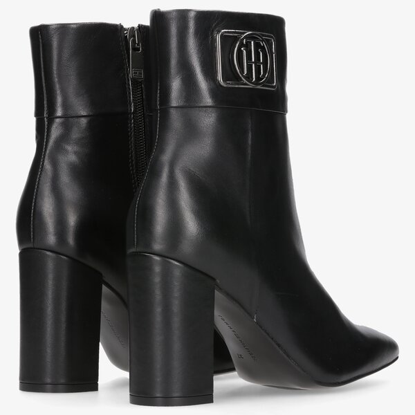 Damskie botki / sztyblety TOMMY HILFIGER TH HARDWARE SQUARE TOE HEEL BOOT fw0fw05999bds kolor czarny