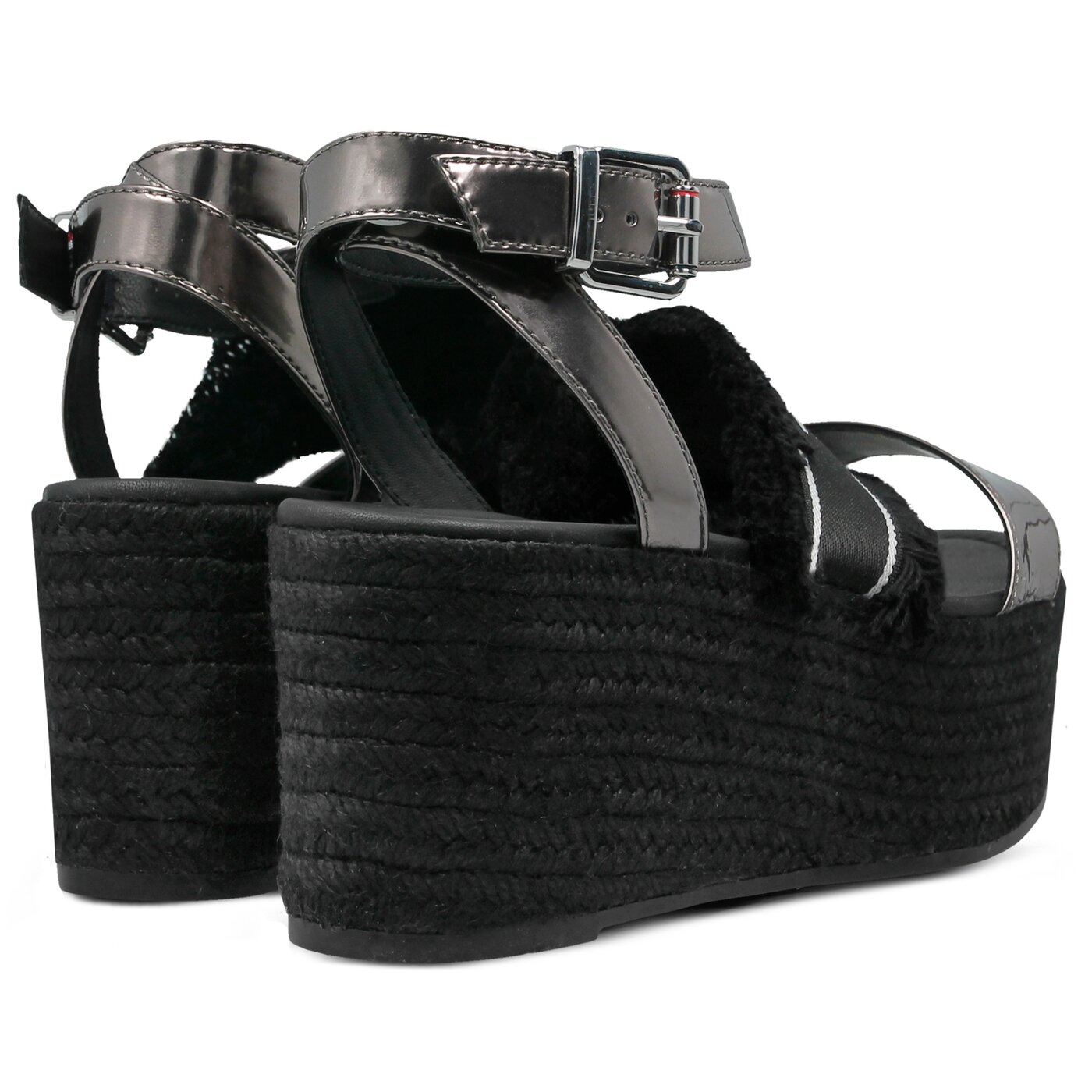 Damskie sandały TOMMY HILFIGER SHINY METALLIC FLATFORM SANDAL fw0fw03393990 kolor srebrny