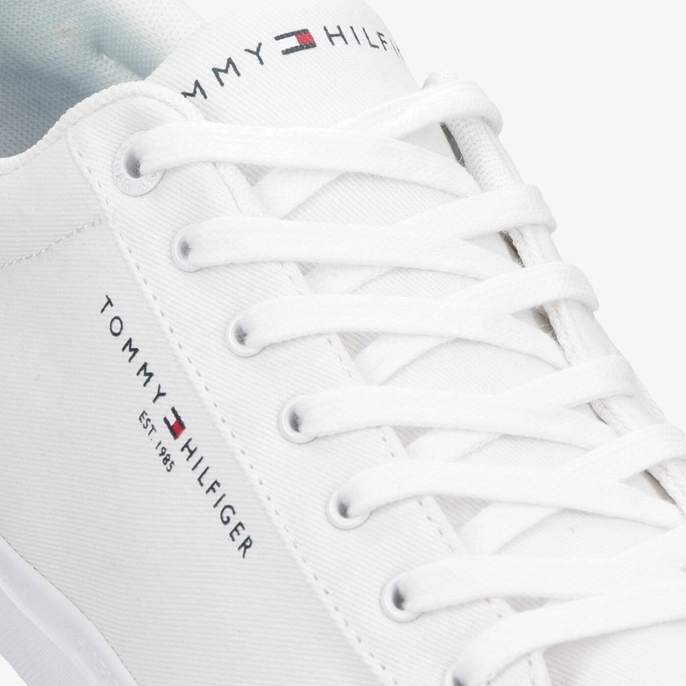 Męskie trampki TOMMY HILFIGER ESSENTIAL STRIPES TEXTILE VULC fm0fm03611ybr kolor biały