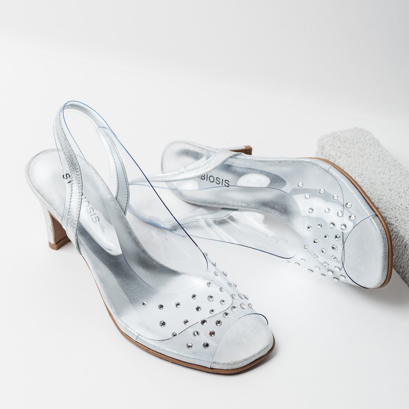 Damskie sandały SYMBIOSIS VICKY SANDALS  sywc218004 kolor srebrny