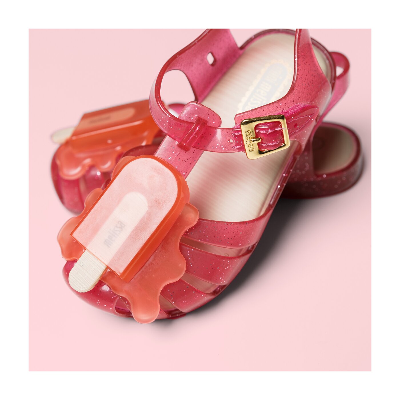 Dziecięce sandały / klapki MELISSA MINI ARANHA VIII BB 3170452428 kolor fioletowy