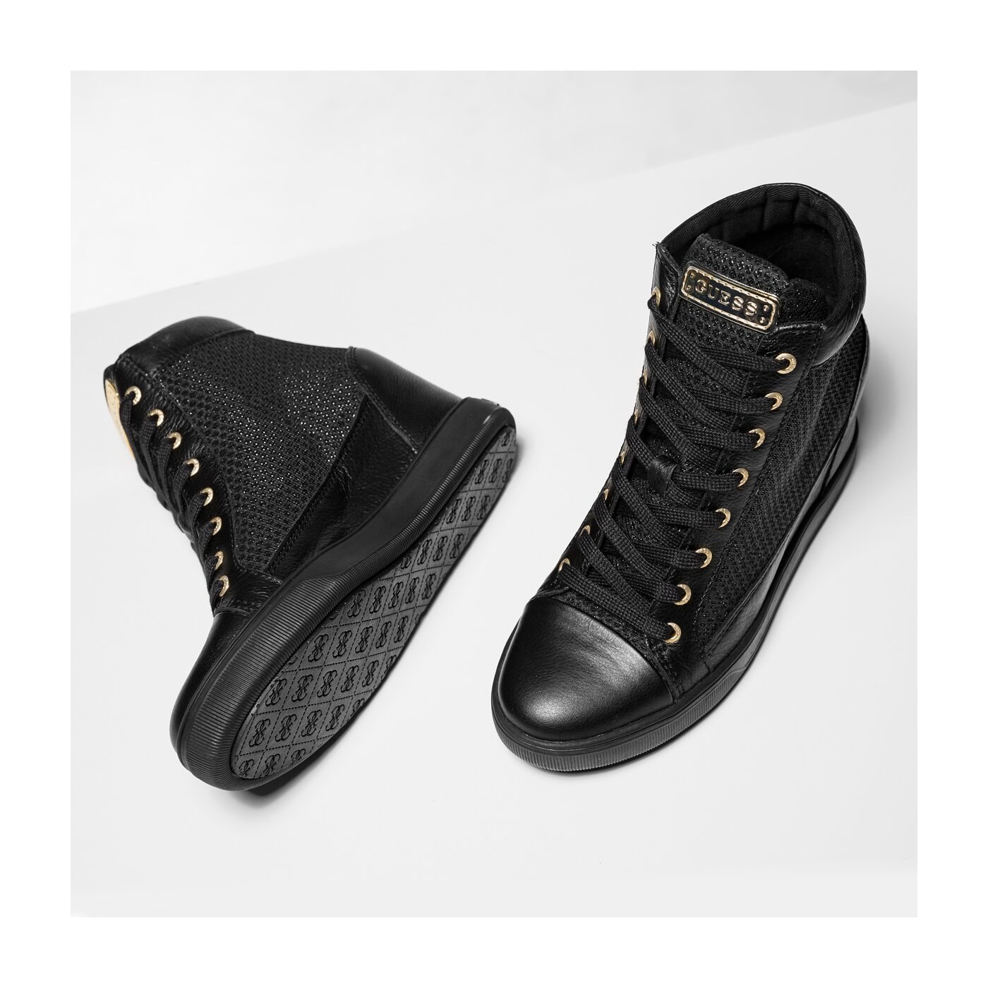 Damskie trampki GUESS FURIA flfri1fam12black kolor czarny