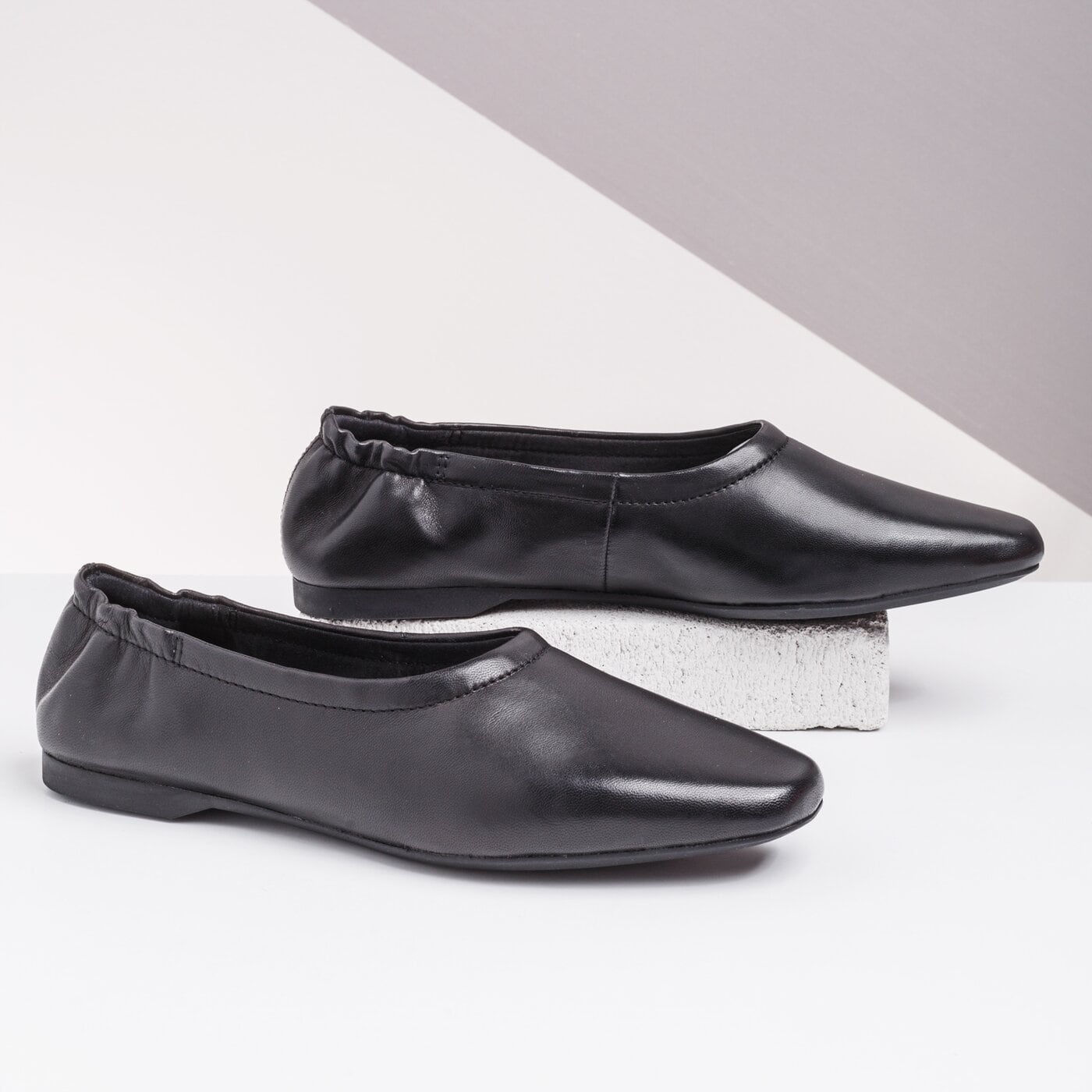 Damskie baleriny (buty) VAGABOND MADDIE 4704-101-20 kolor czarny