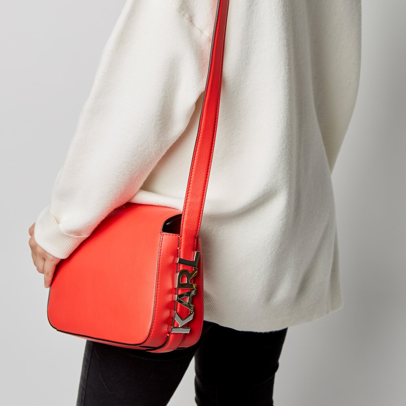 Damska torebka KARL LAGERFELD TOREBKA 211w3024725 kolor czerwony