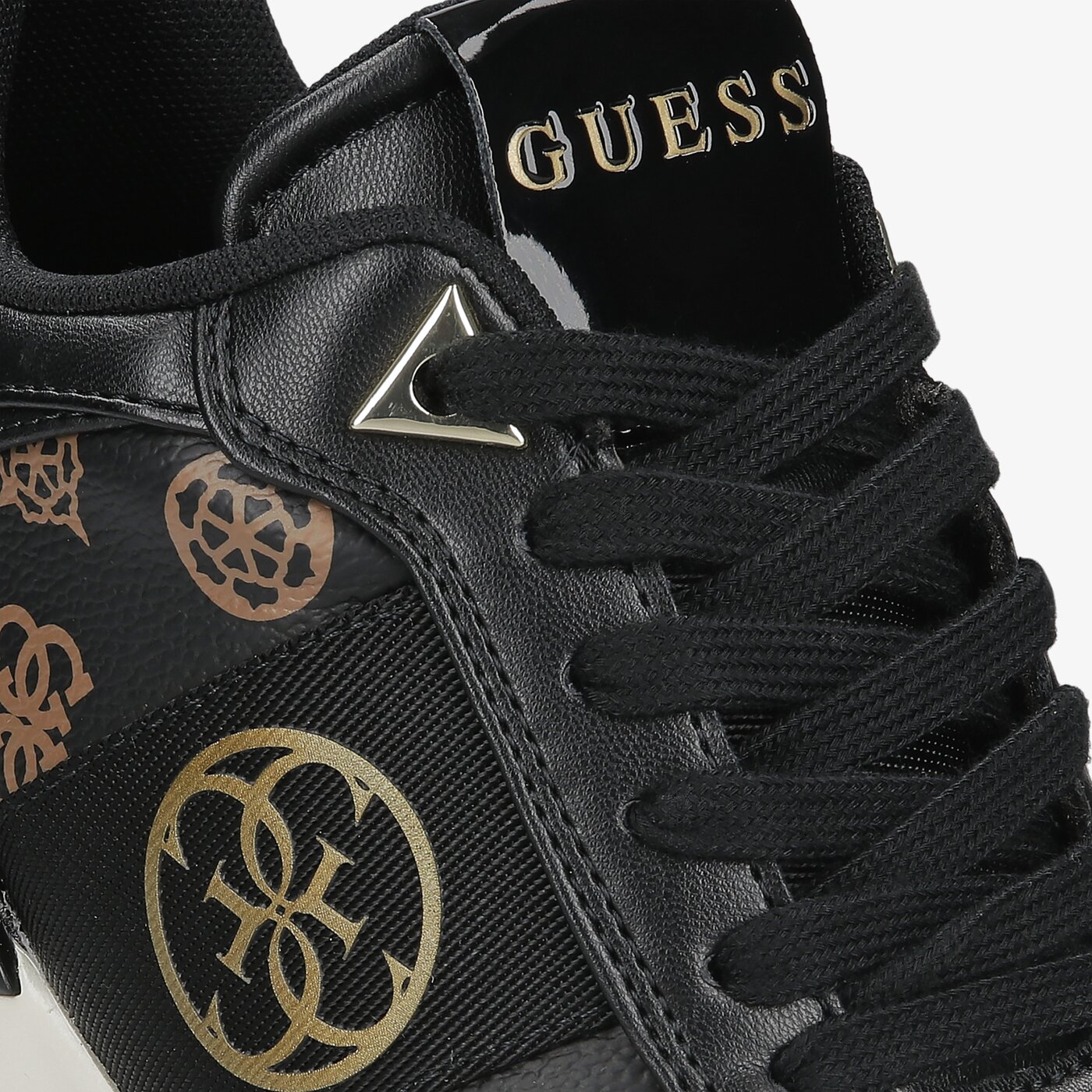 Damskie sneakersy (buty) GUESS TESHA fl5tesfal12brblk kolor czarny