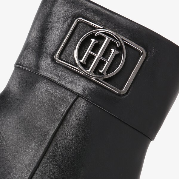 Damskie botki / sztyblety TOMMY HILFIGER TH HARDWARE SQUARE TOE HEEL BOOT fw0fw05999bds kolor czarny