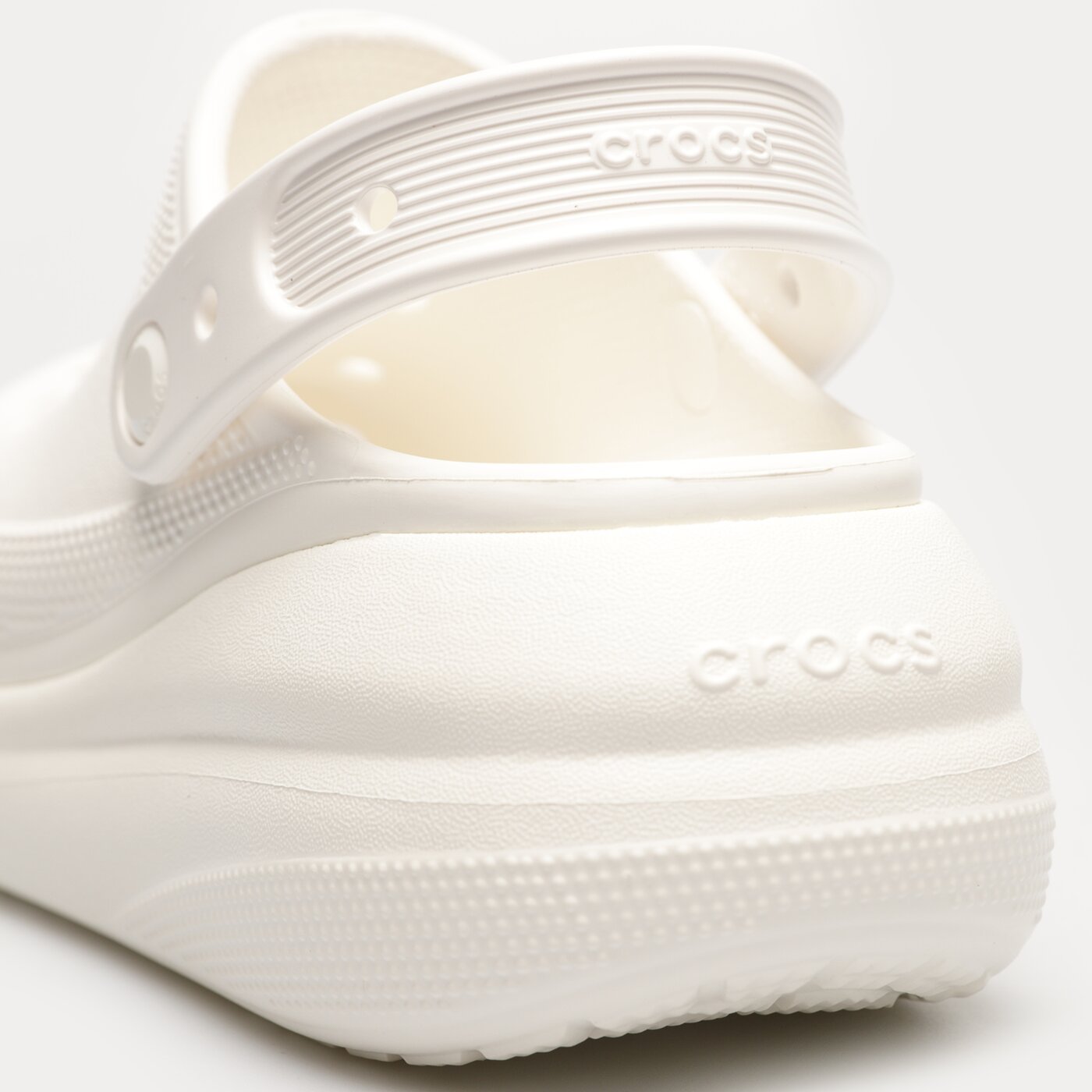 Damskie sandały CROCS CLASSIC CRUSH CLOG 207521-100 kolor biały