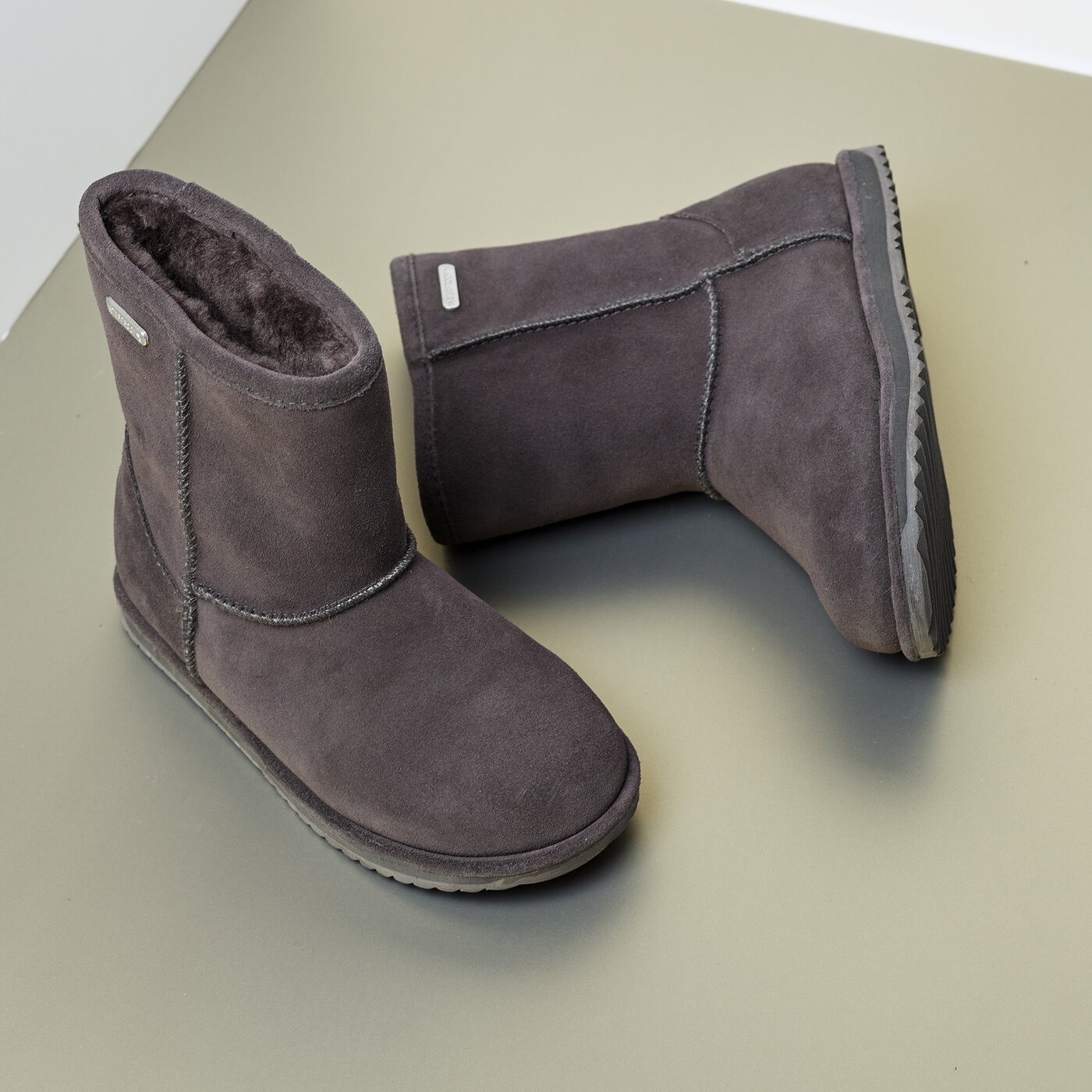 Dziecięce buty za kostkę EMU BRUMBY LO k10773charcoal kolor szary