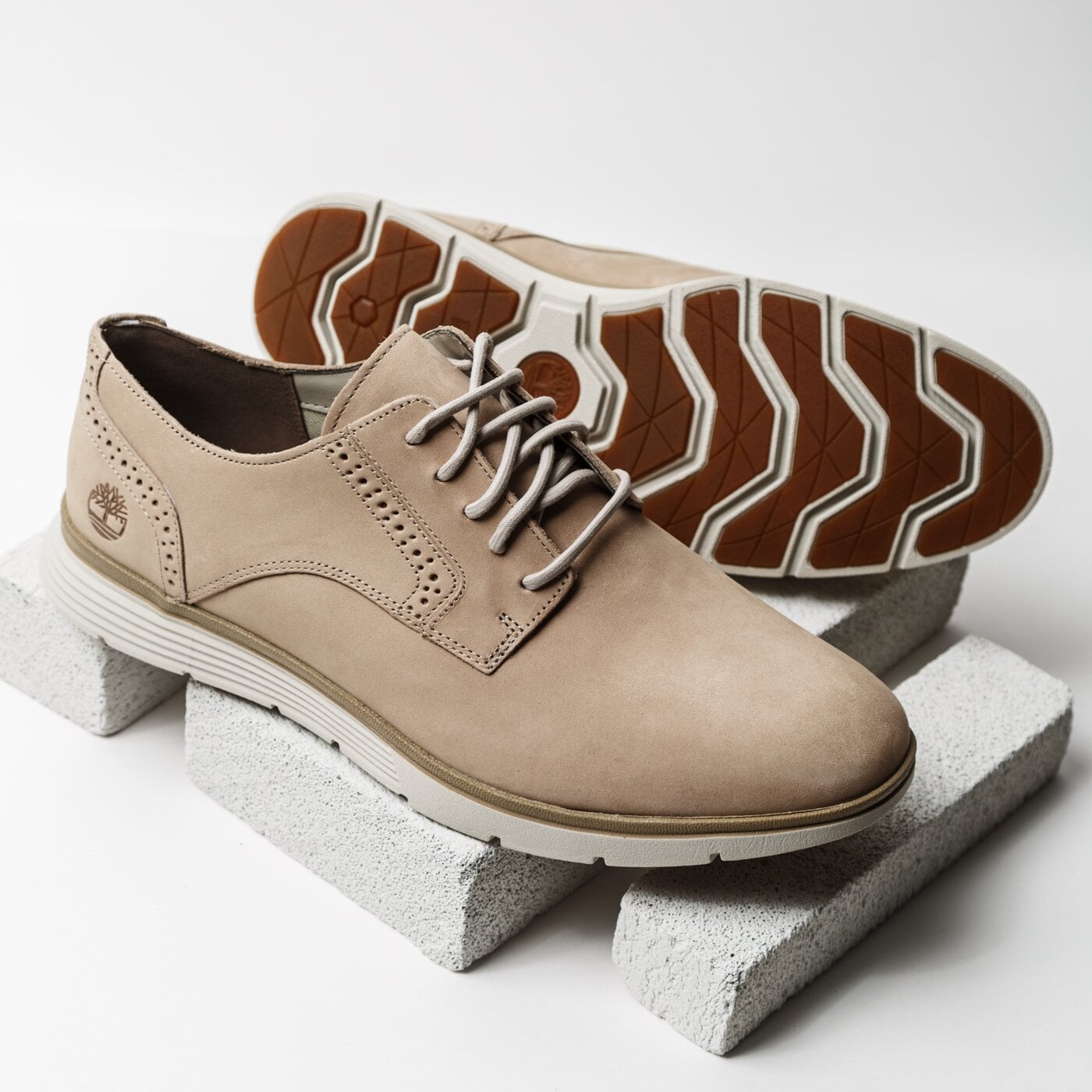 Męskie półbuty TIMBERLAND FRANKLIN BROGUE ca1qer kolor beżowy