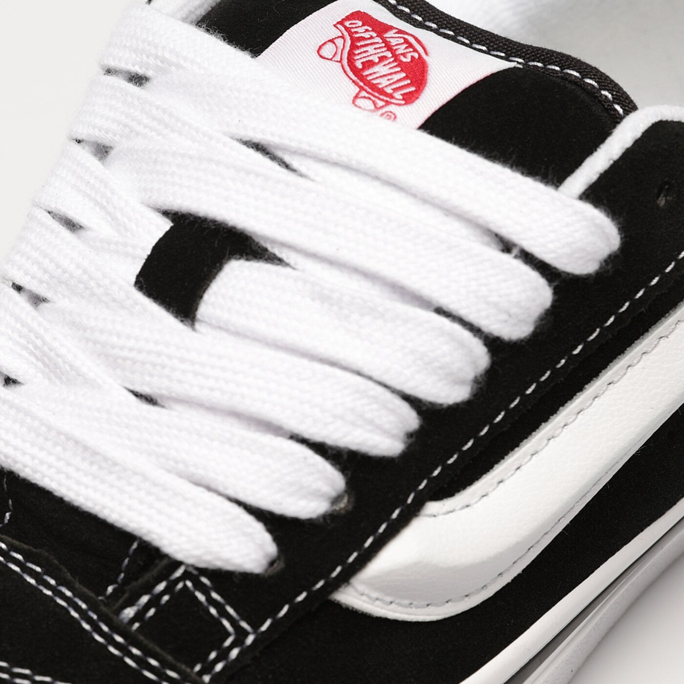 Damskie trampki VANS KNU SKOOL  vn0009qc6bt1 kolor czarny