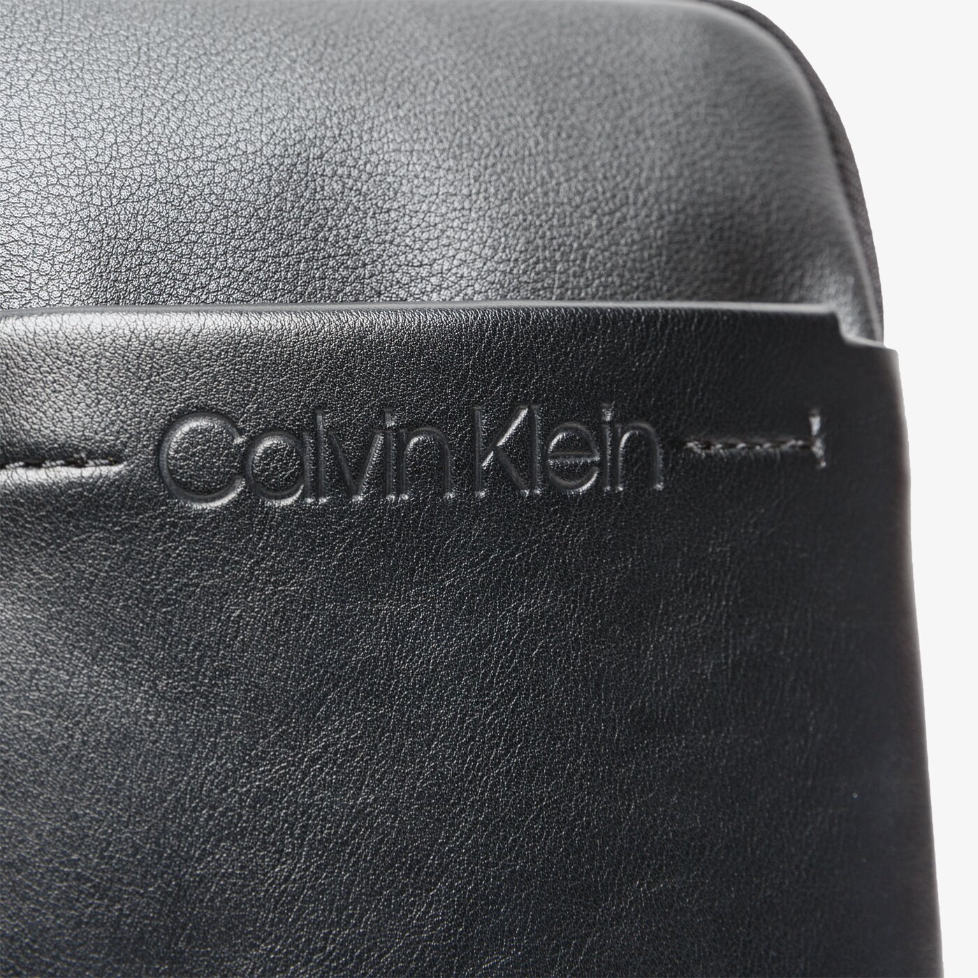 CALVIN KLEIN TORBA FLEX MINI FLAT CROSSOVER k50k504796bds kolor czarny