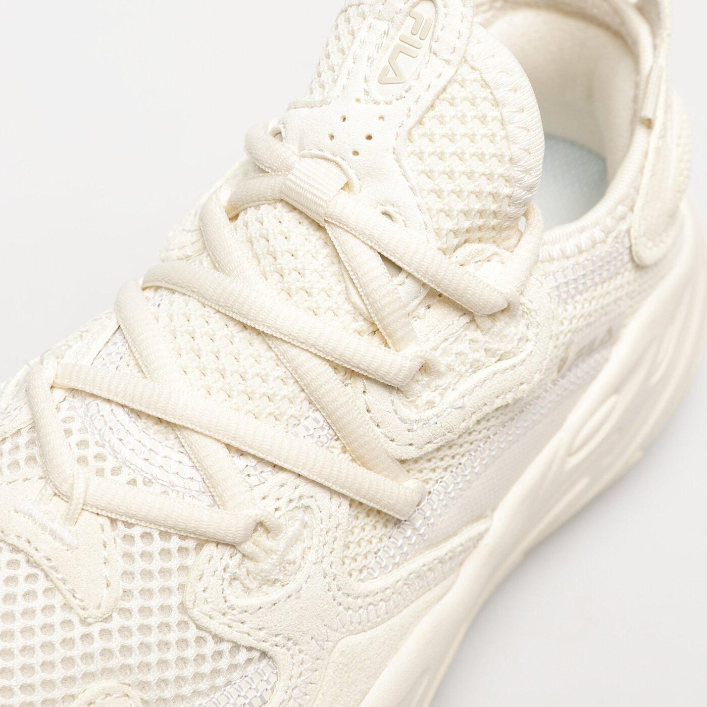 Damskie sneakersy (buty) FILA RAY TRACER EVO 2 5rm02589166 kolor kremowy