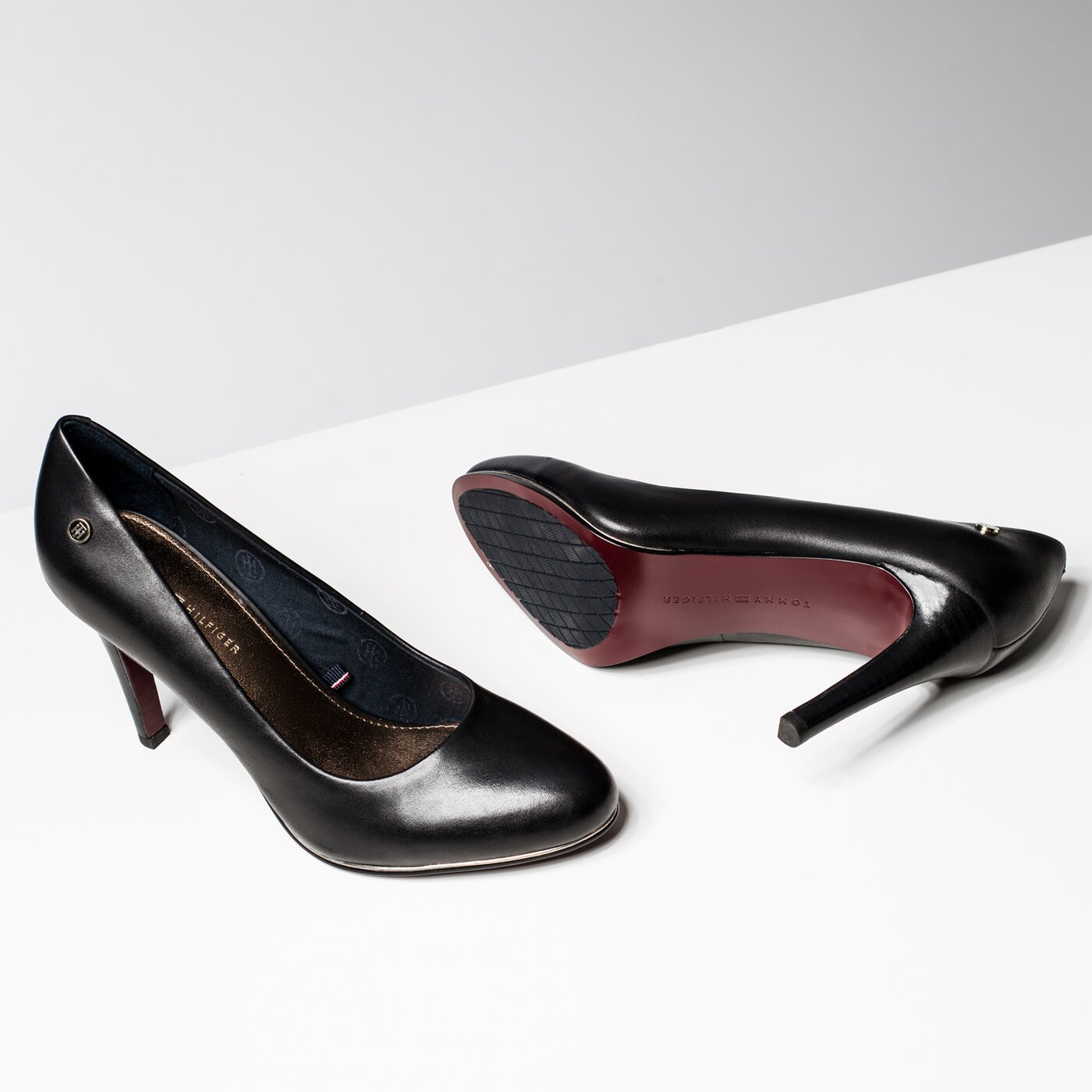 Damskie szpilki / czółenka TOMMY HILFIGER L1285AYLA 23A fw56821826990 kolor czarny