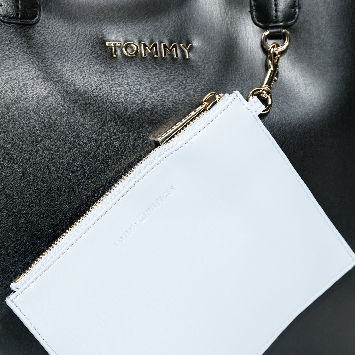 Damska torebka TOMMY HILFIGER TOREBKA POPPY SATCHEL CORP aw0aw083340gy kolor multicolor